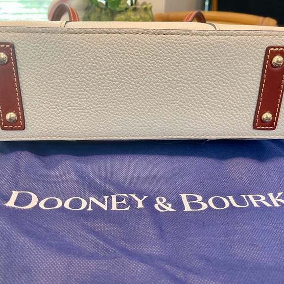 Dooney and Bourke Lexington - Picture 6 of 7